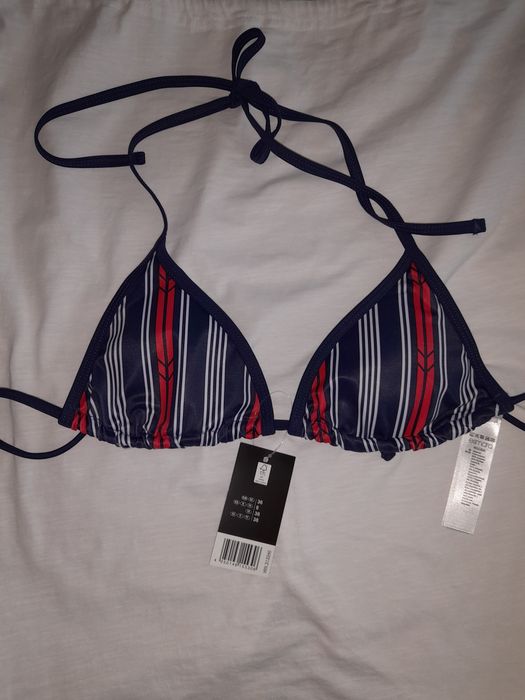 Нови горнища на бански