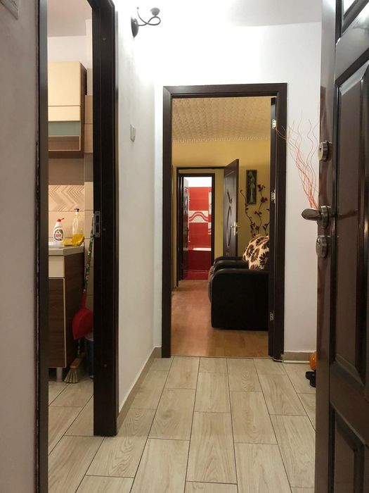 Închiriez apartament 2 camere