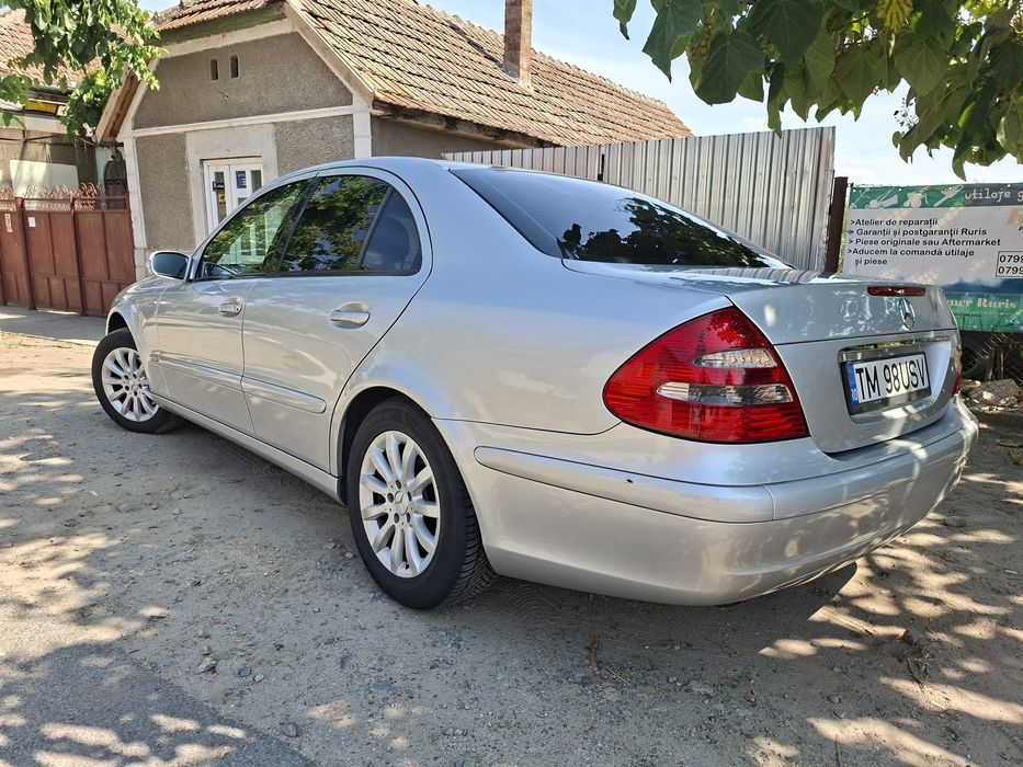 Mercedes-Benz E 220 CDI