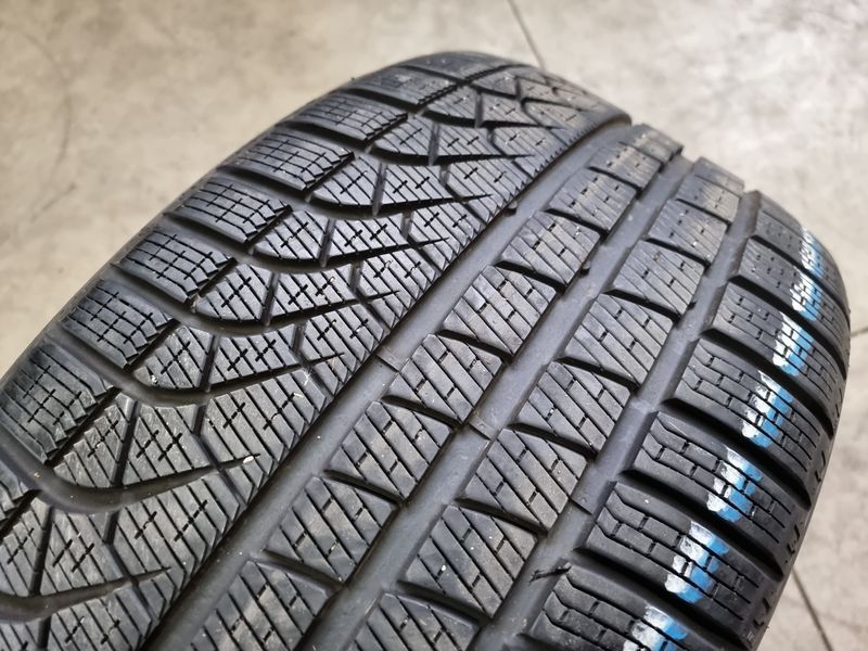 285/40/20 PIRELLI 2бр