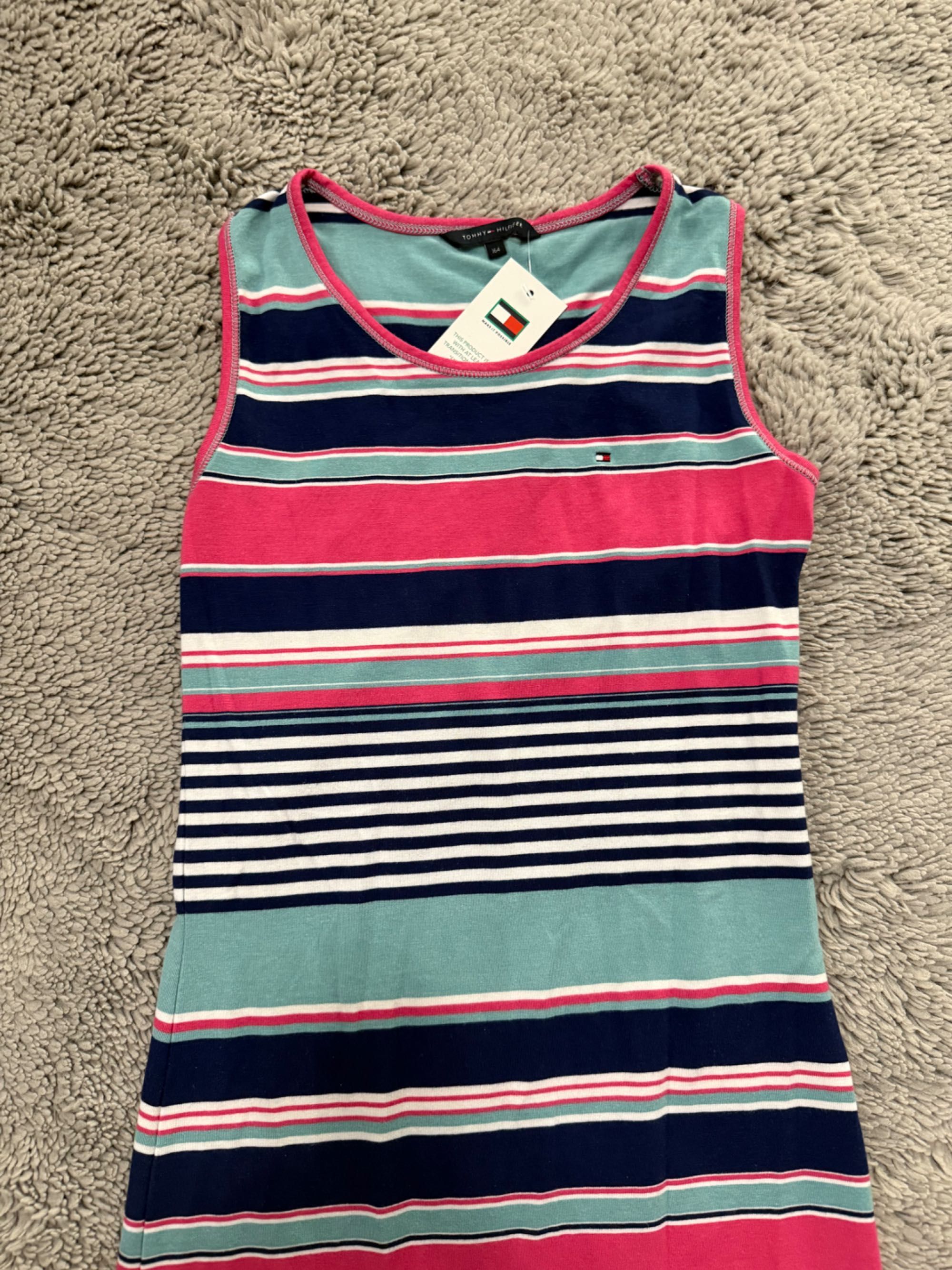Tommy Hilfiger рокли