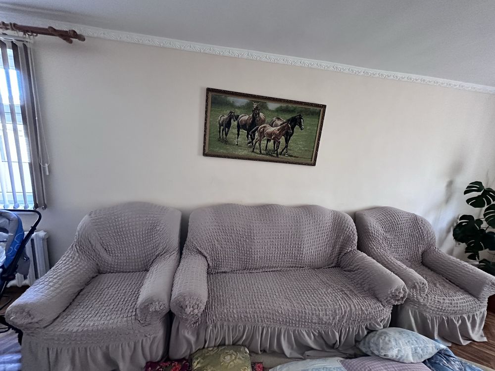 Продам диван в хорошем состоянии