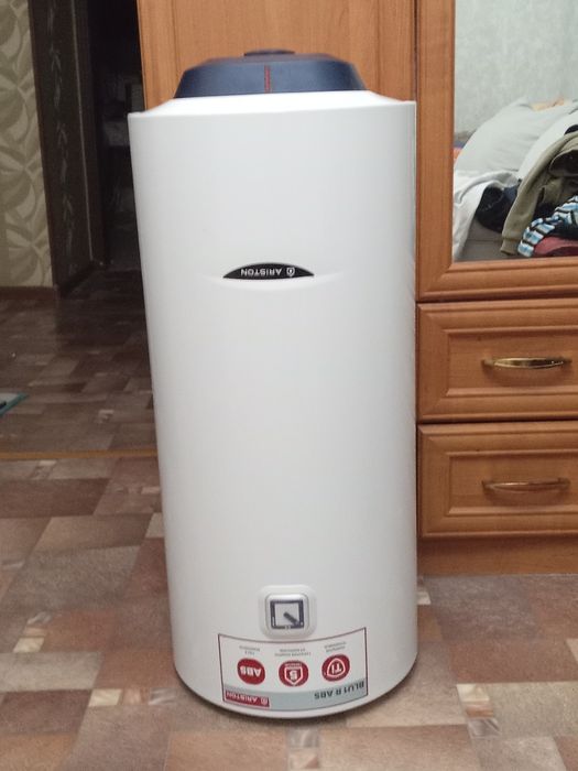 Аристон модель BLU R 50 в неплохом состоянии