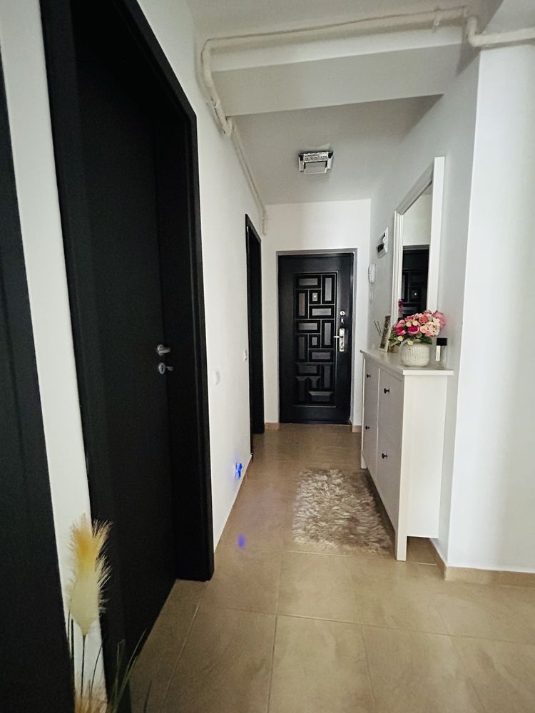 Proprietar, ofer spre vanzare apartament cu 2 camere, decomandat