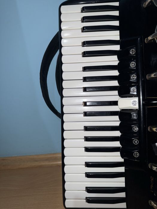 acordeon scandalli brevetto 120 de basi