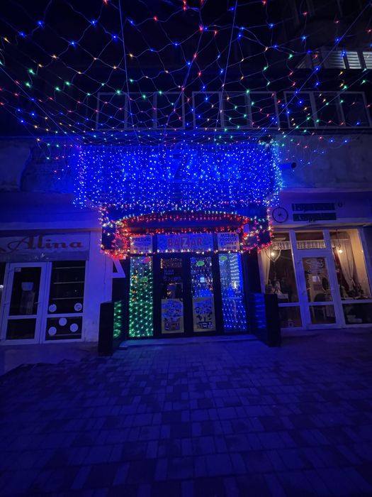 Vand afacere la cheie likidare marfa pret bun