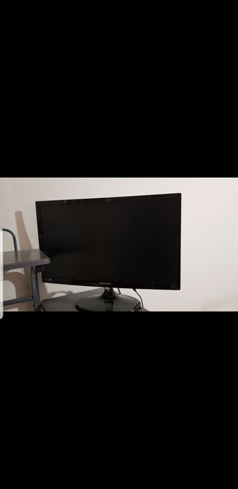 Продаётся монитор