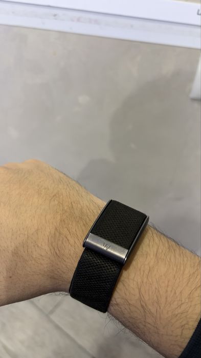 Whoop 5.0 peak 1yillik podpiska olingan,8 oy qogan  holati zor