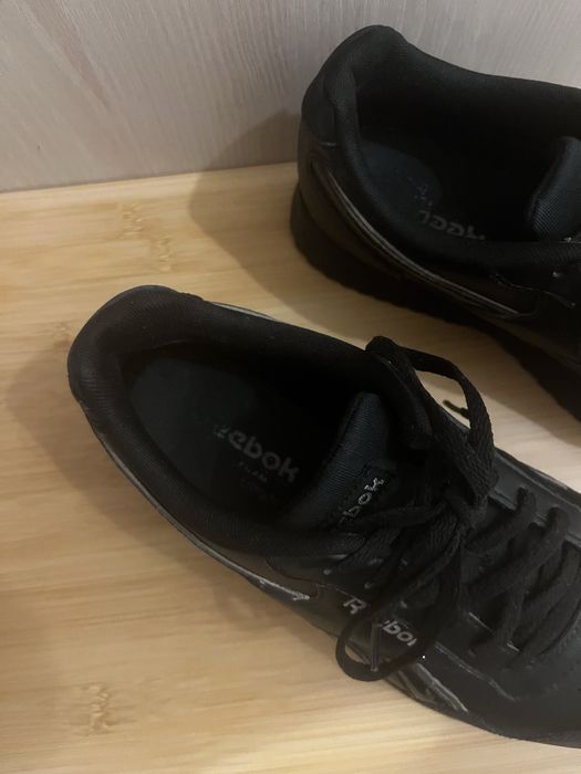 Оригинални маратонки Reebok