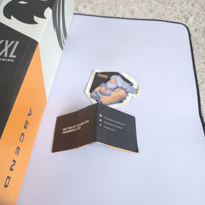 Mouse Glorious XXL White