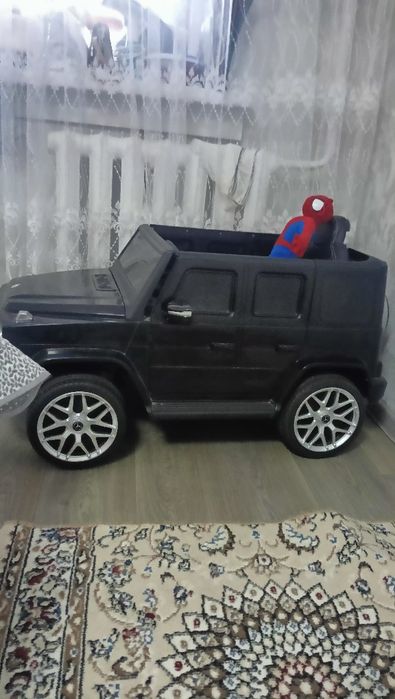 Продам детский электромобиль