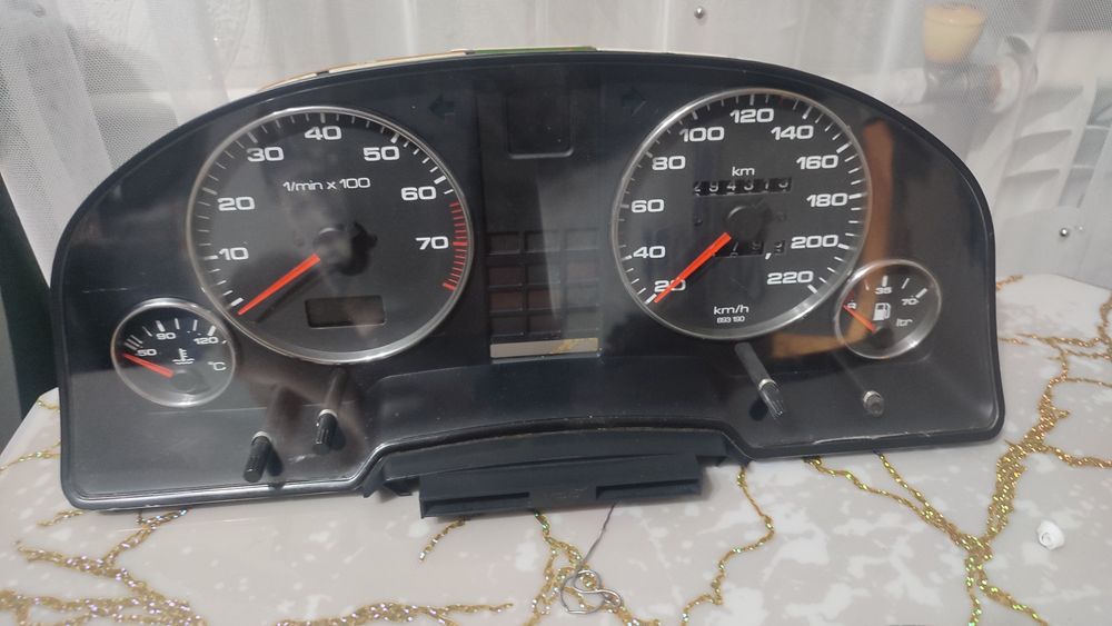 щиток приборов ауди 80/ audi 100