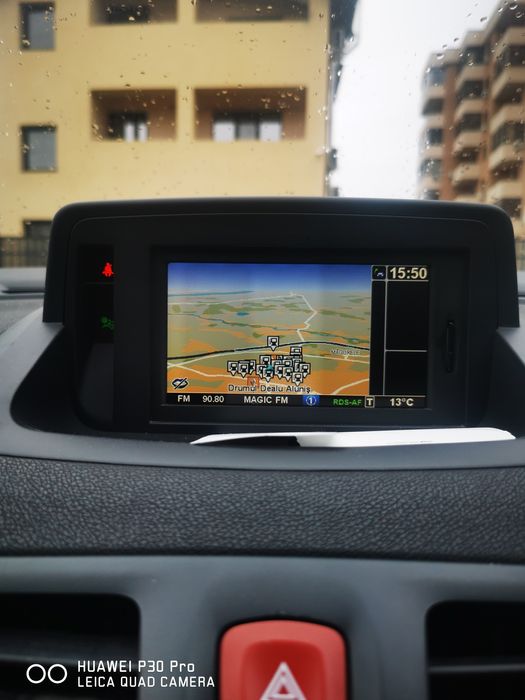 Navigatie originala megane 3