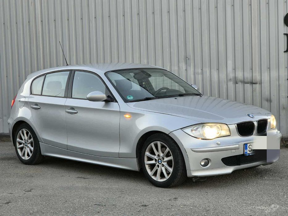 Vând mașina personală