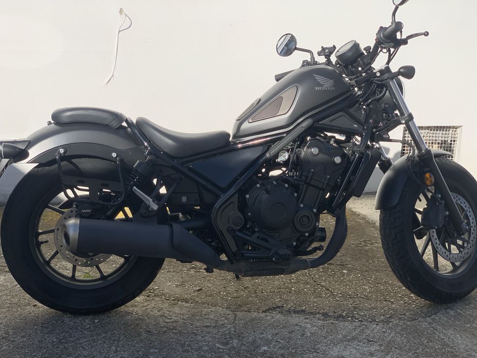Honda Rebel 500 – An 2022– Stare impecabilă