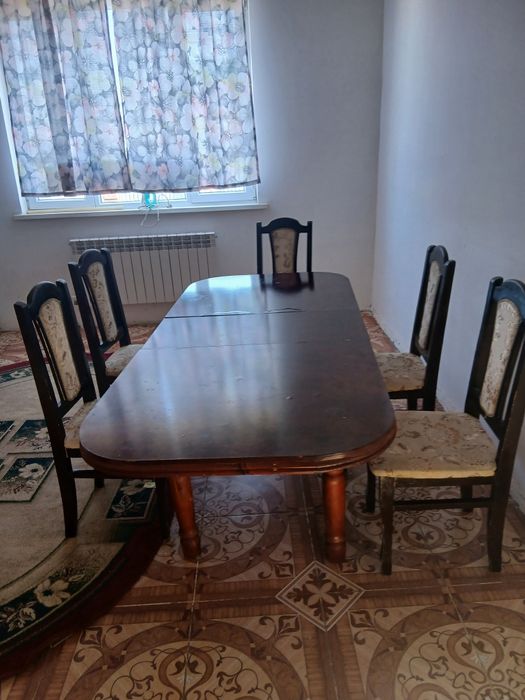 Кухонный Стол и стулья