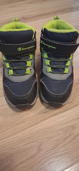 Детски боти Champion
