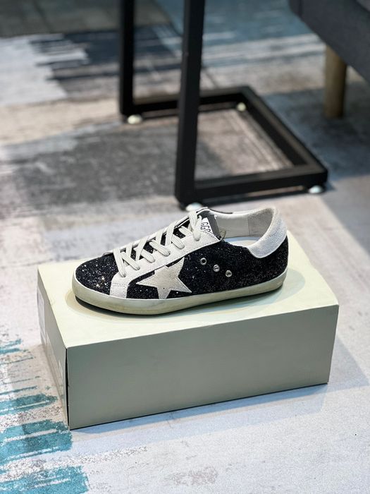 Golden Goose LVR Exclusive Super-Star glitter sneaker