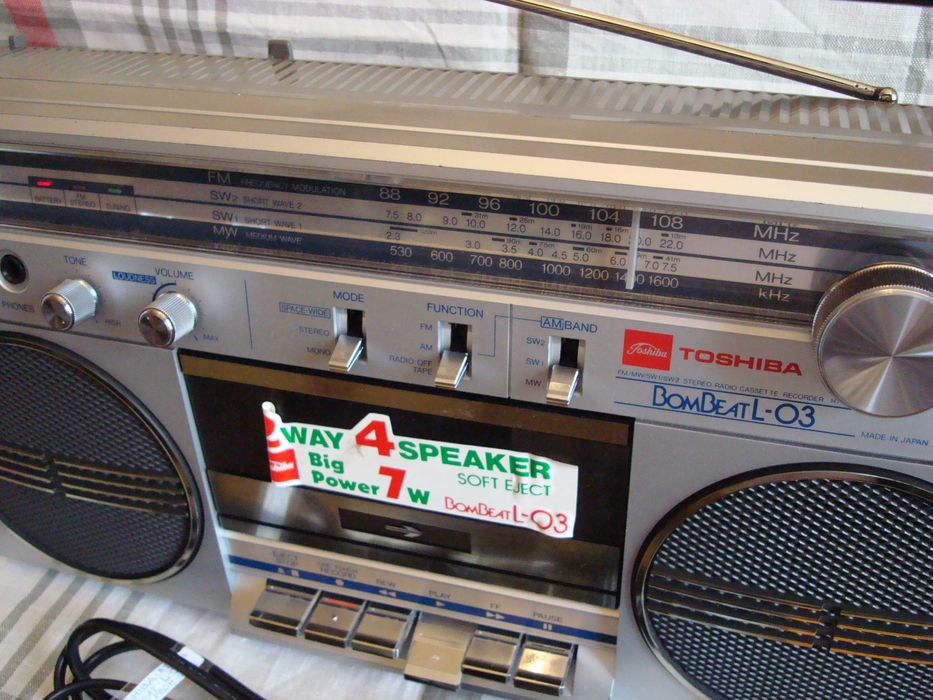 TOSHIBA  RT-110 S BomBeat L-03. 1982 год. Редкая. Made In Japan.