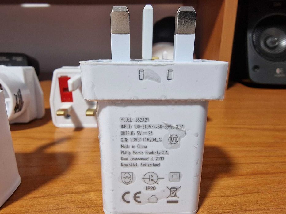 Adaptoare alimentatoare priza UK Anglia Arabia etc
