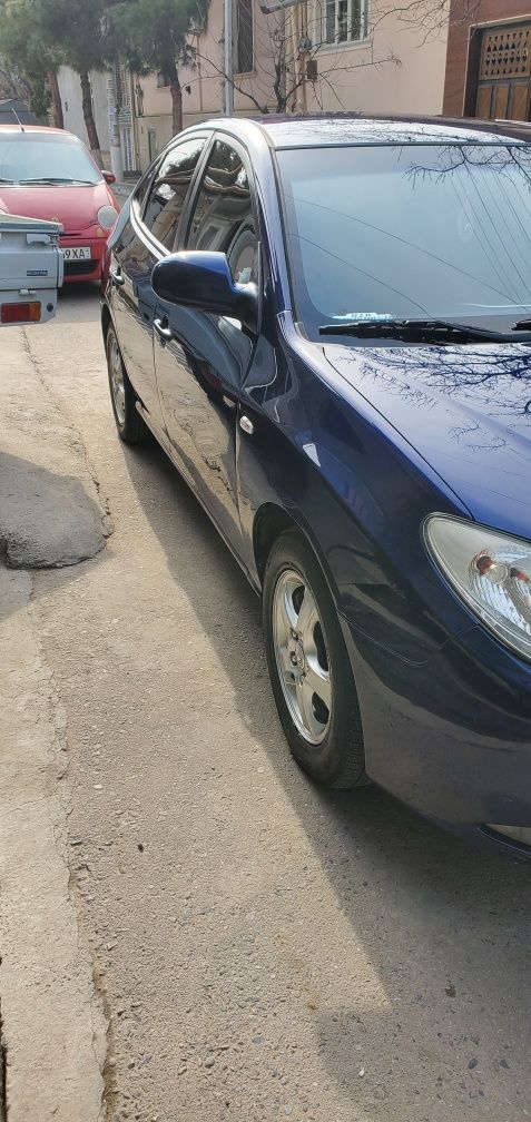 хундай аванте 2008 года
