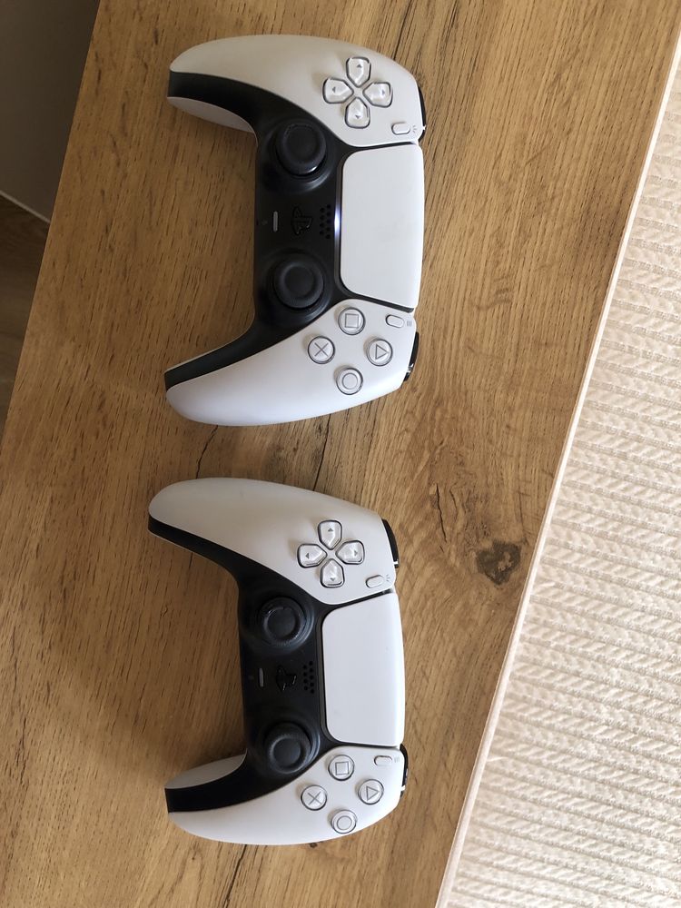 Продается PlayStation 5