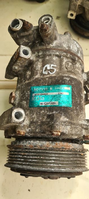 Compresor clima Citroen c5,X SARA,peugeot 407,motor 1.4,1.6 diesel