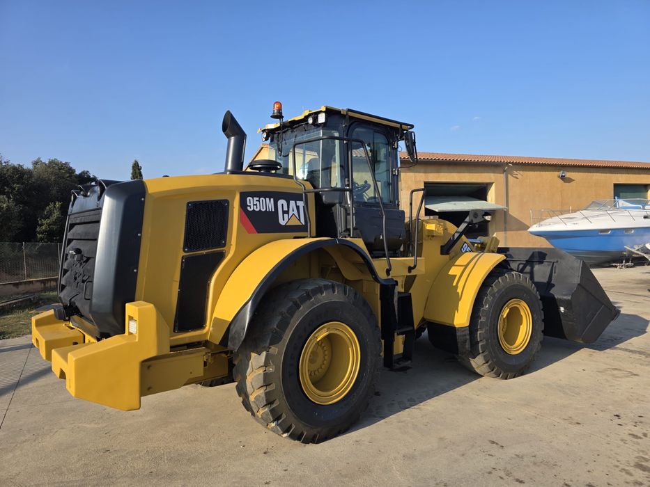 Incărcator frontal Caterpillar 950M