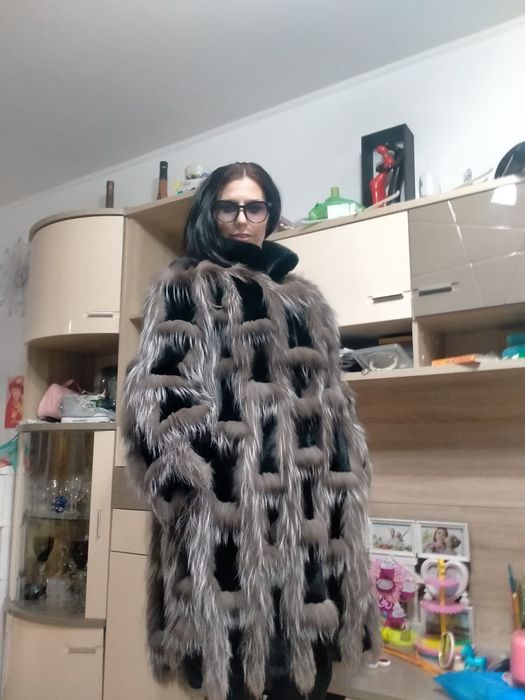 Продам шубы (норка писец,мутон,рысь)