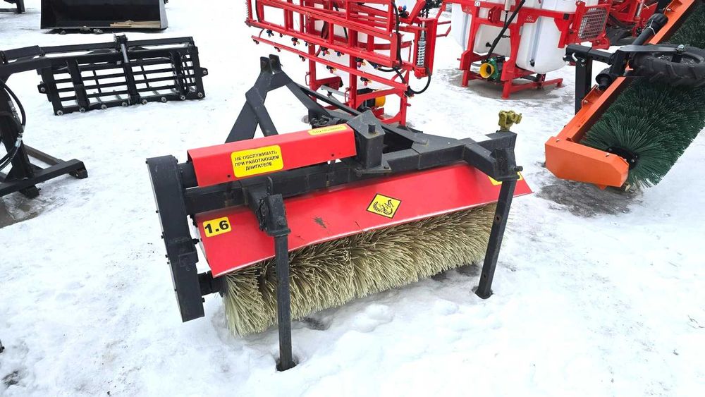 Щетка дорожная/коммунальная 1.6/ 1.8/ 2.0, Россия