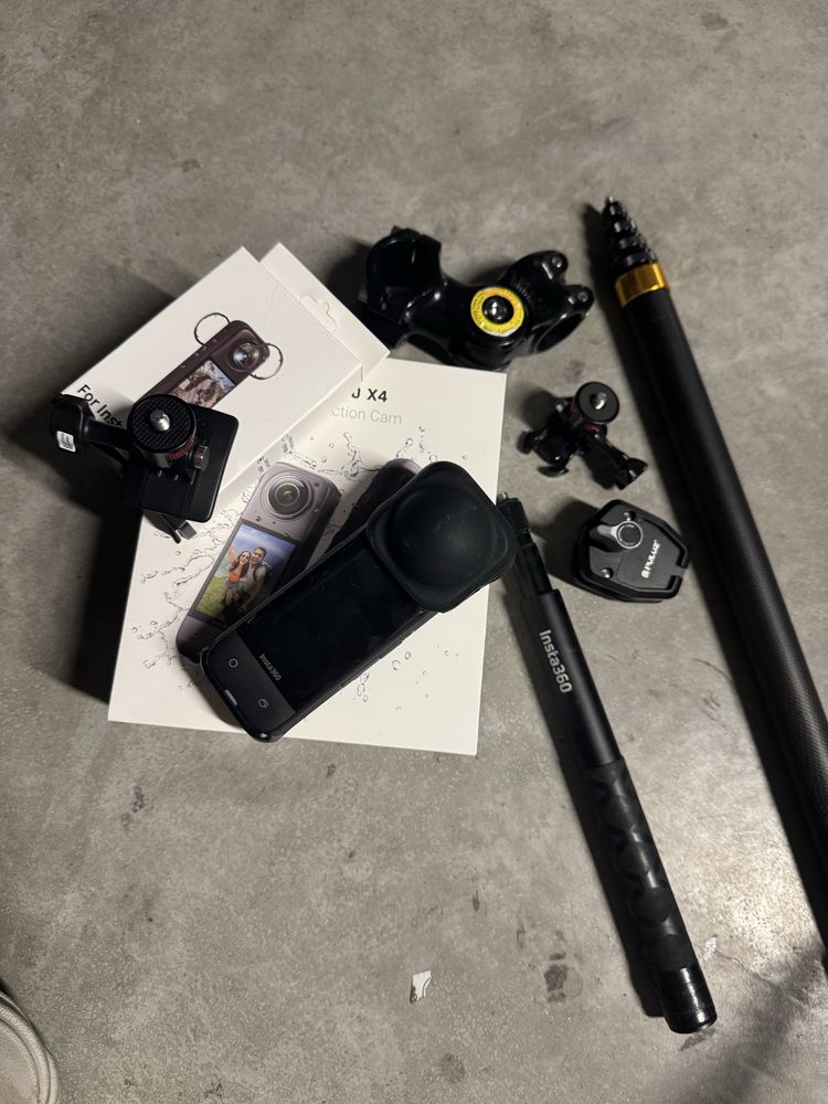 Insta360 X4 360 - Garantie, Accesorii moto