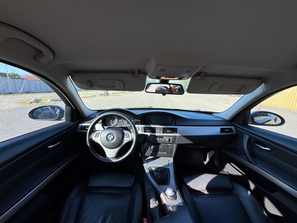 Bmw E90 320D 163cp distribuție în fata