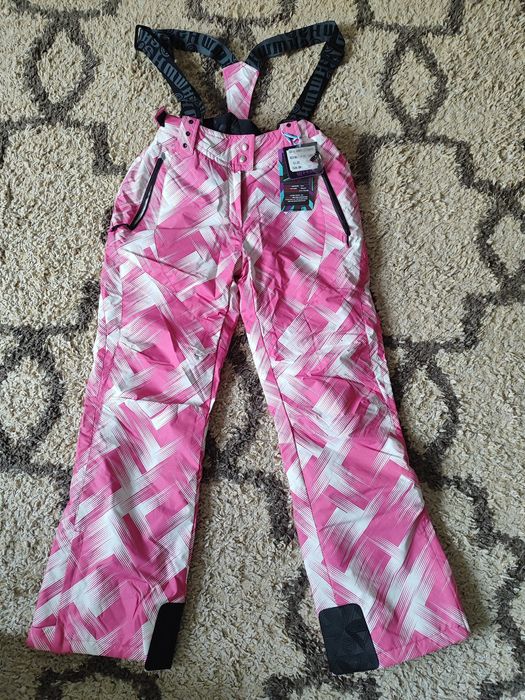 Лыжные штаны-комбинезон WHS (новые, с биркой)

Продаю женские лыжные ш
