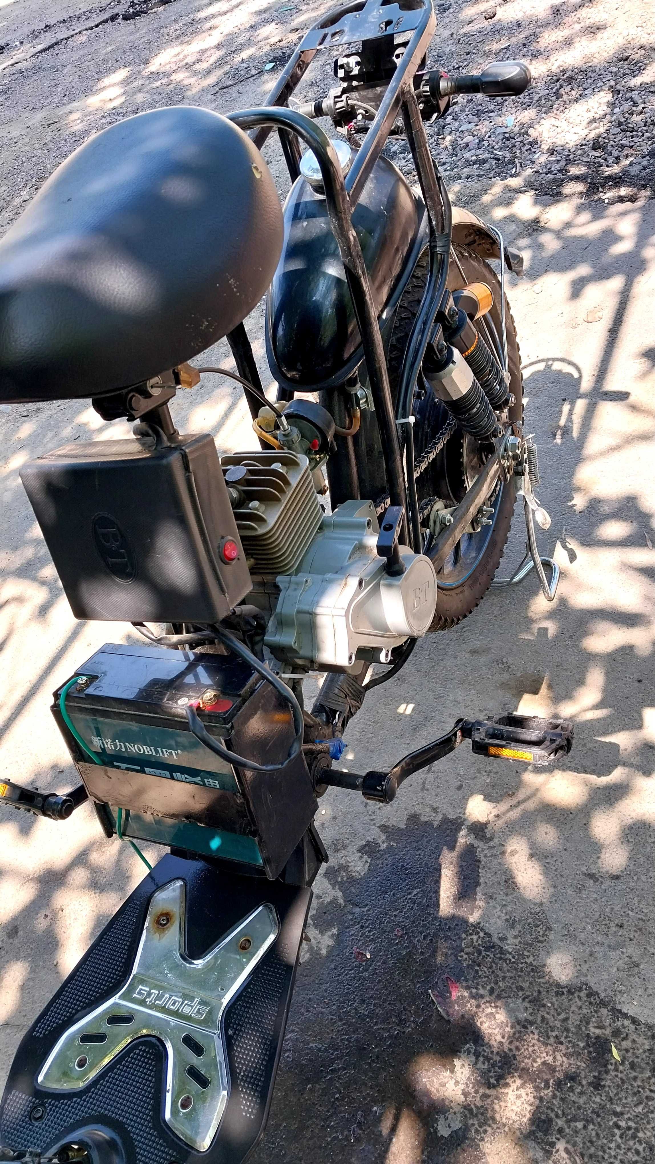 Velo motor sotiladi