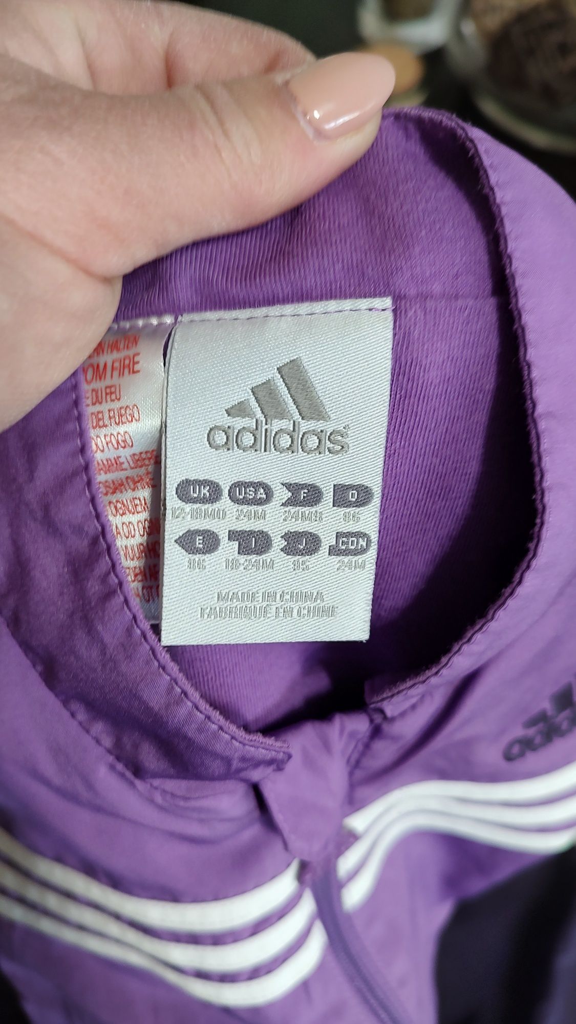 Екип на  Adidas за момиче