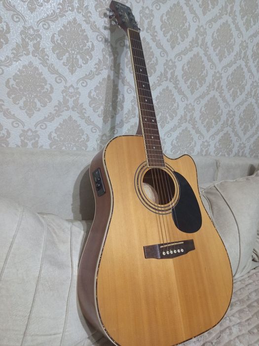 Гитара электроаккустическая Cort AD880CE