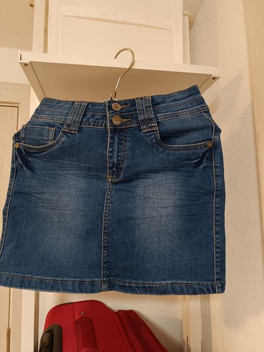 Fustă scurta de blugi
