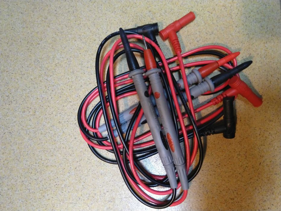 тестери програматори преходници кабели