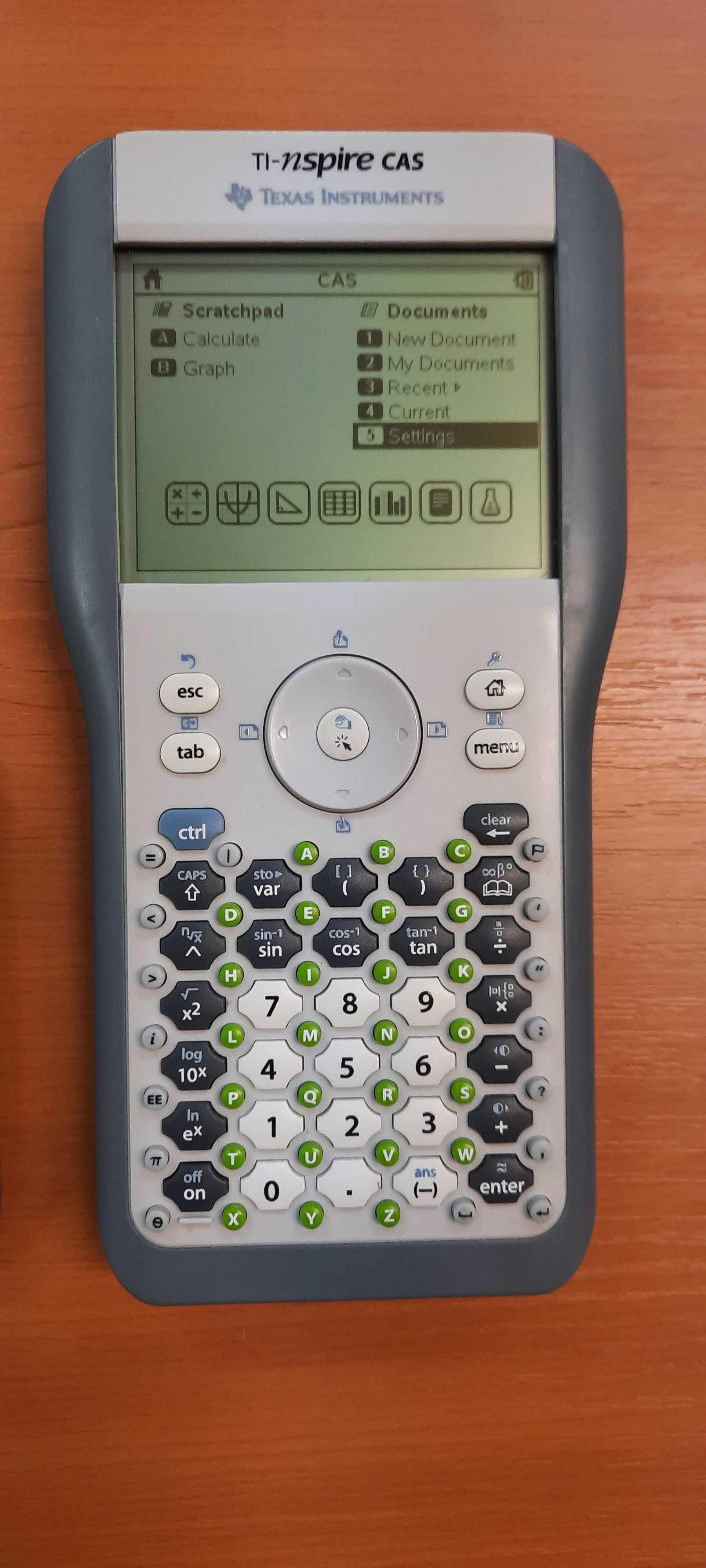 Calculator stiintific, programabil TI nSPIRE CAS