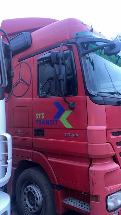 Грузоперевозки по любым направлением- газель, трал, площадка, фура.