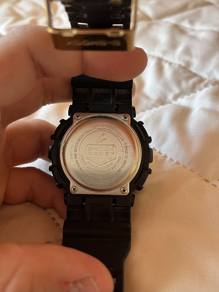 Часовник G-SHOCK