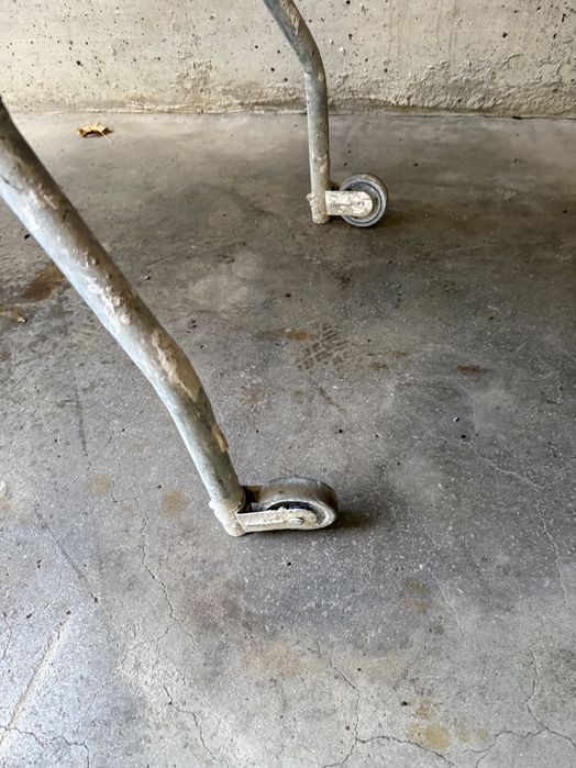 Schela mobila mica pentru interioare