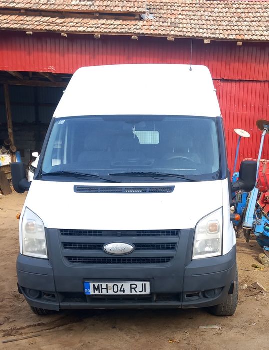 Vând Ford Transit 2008 2.4
