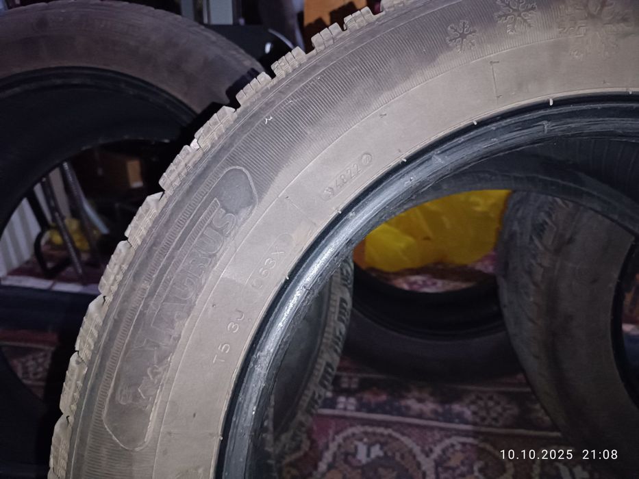 Гуми 235/55 R 18