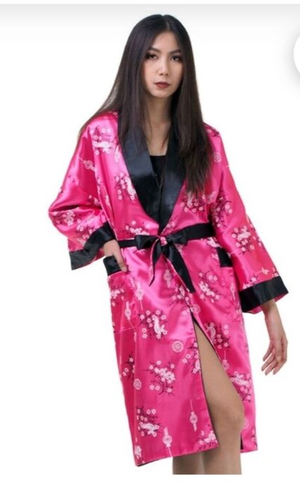 Бродирано двулицево кимоно , страхотен модел