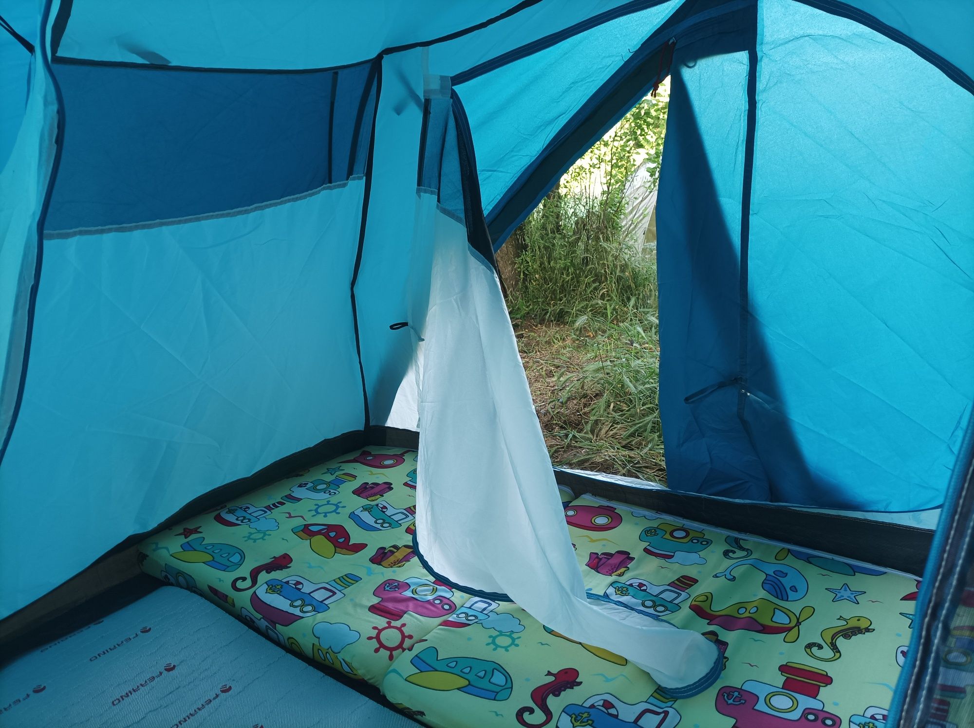Палатка двеместна QUECHUA Arpenaz 2 Plus Tent