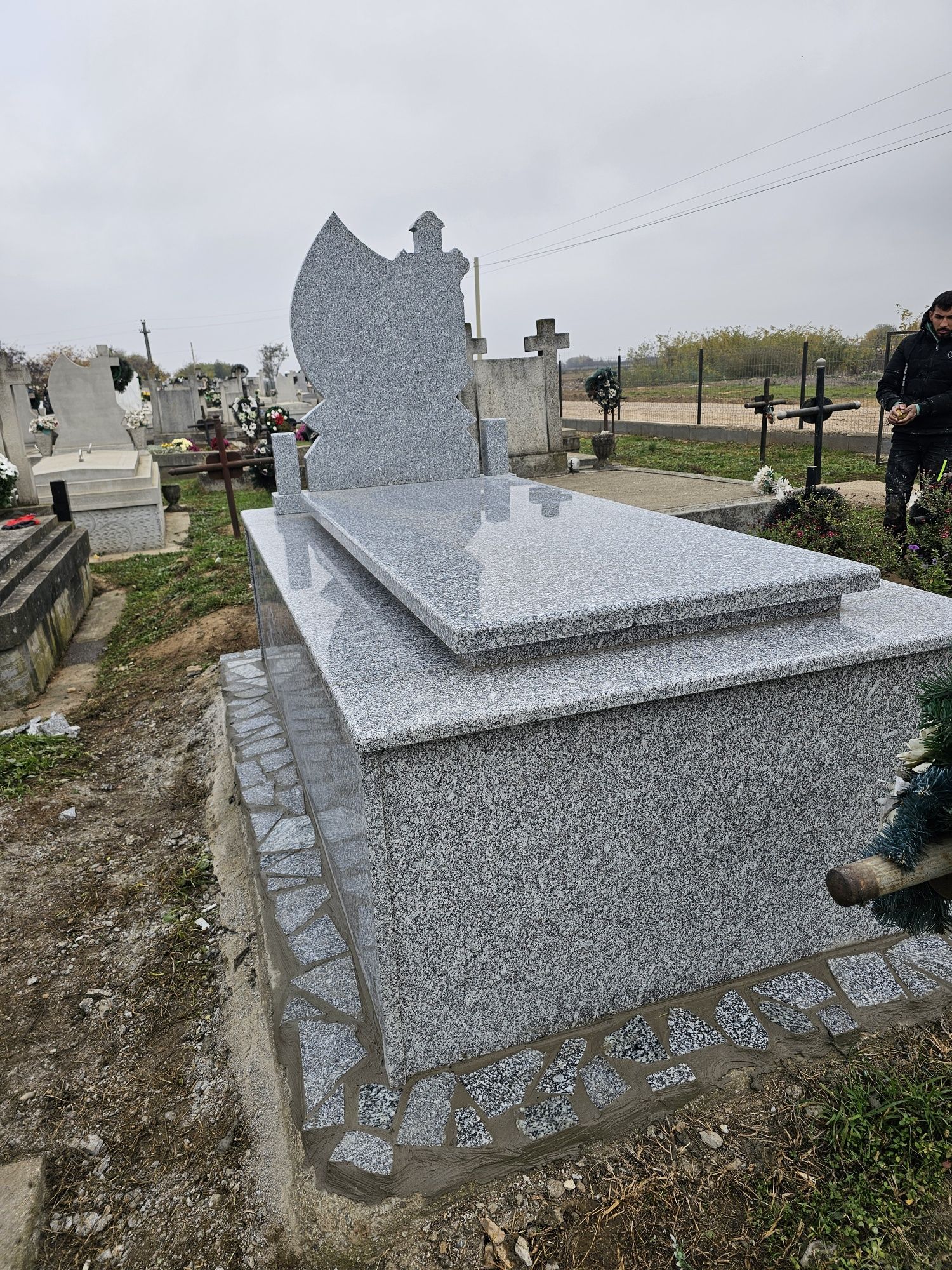 Morminte, cripte, in cimitirele din Satu Mare