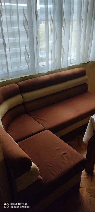 Кухненски диван кафяв