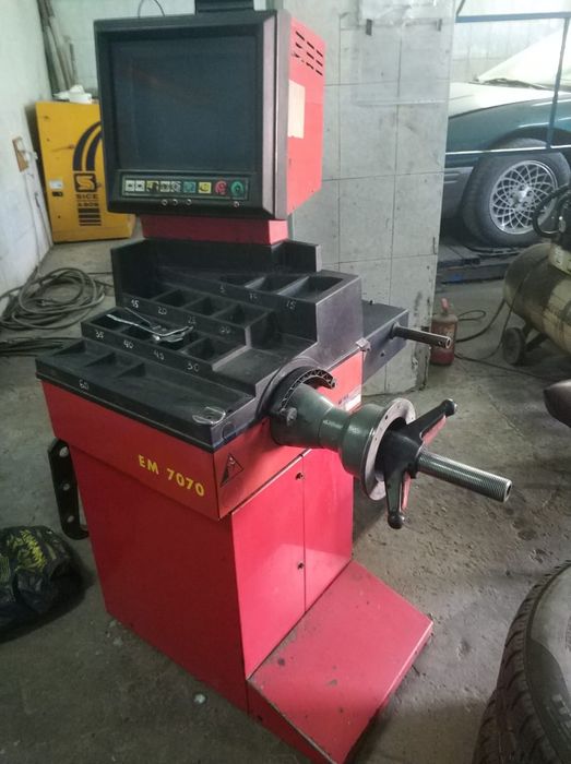 Балансировка  CORGHI EM  7070 (Италия)