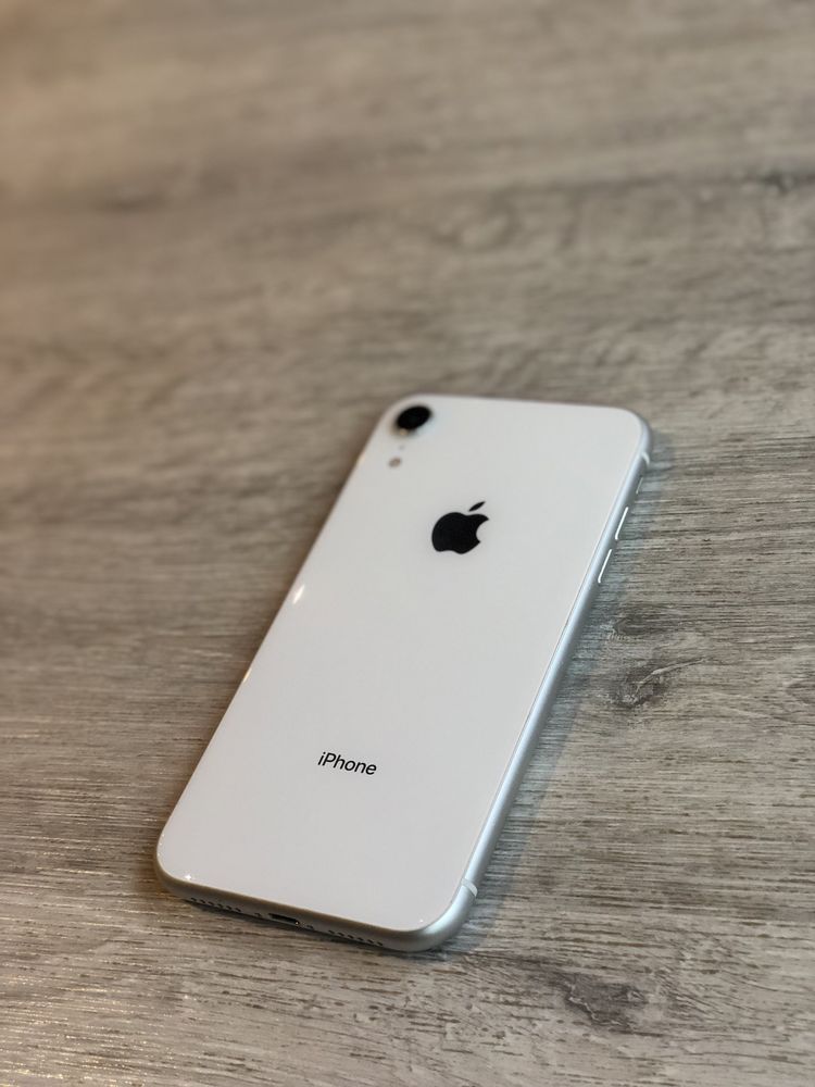 Продаётся iphone XR 128 GB